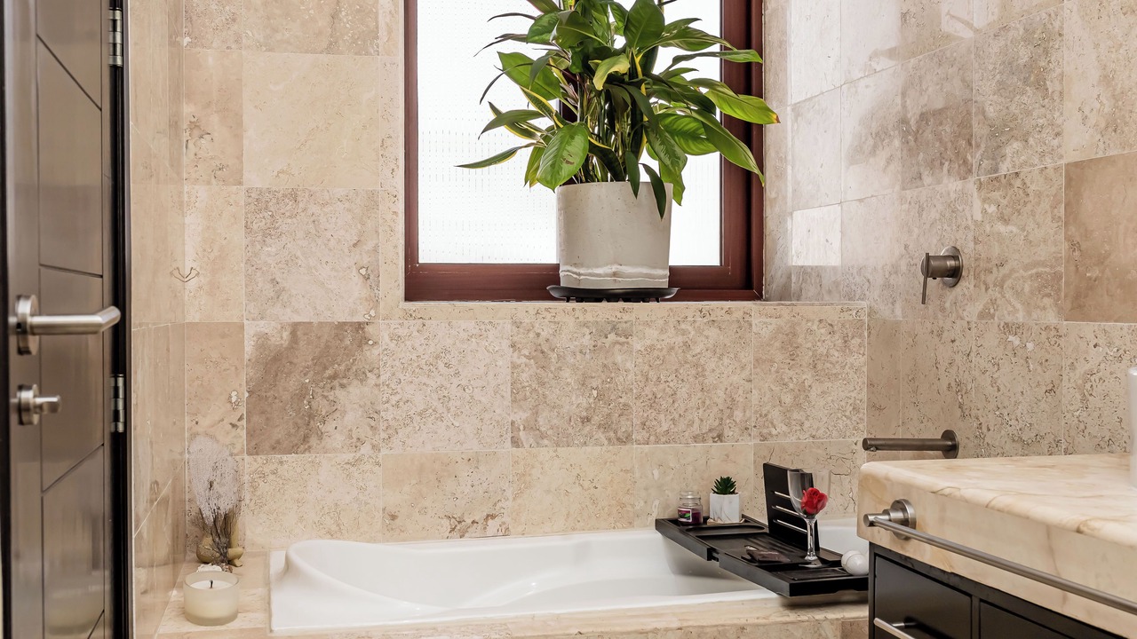Photo of Bathroom in 12th Street