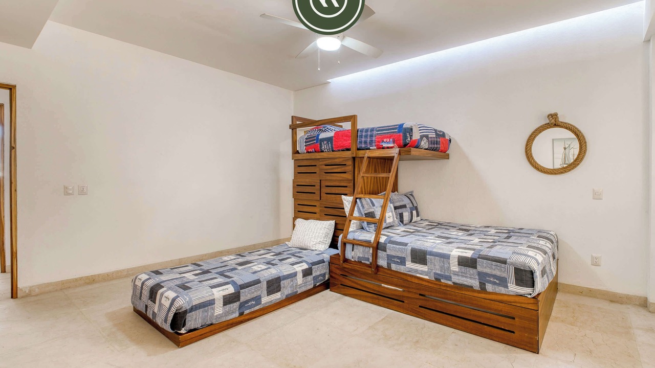 Photo of Bedroom in Puerto Marques