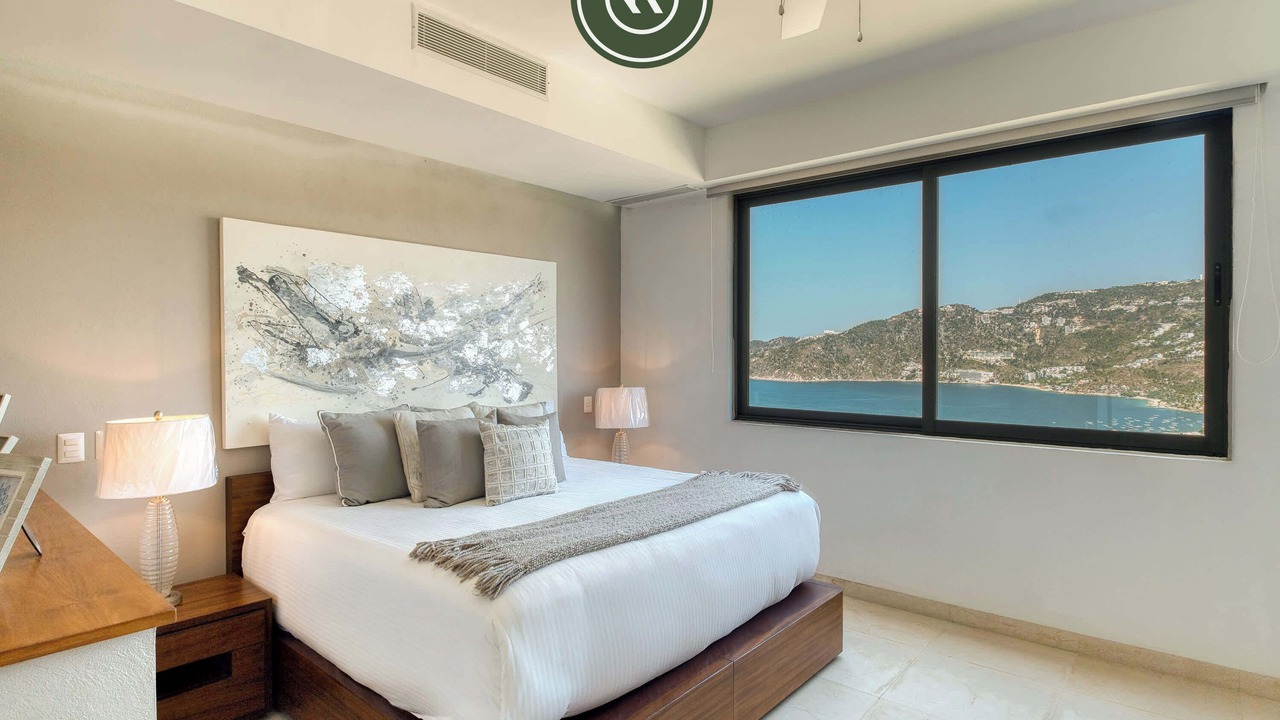 Photo of Bedroom in Puerto Marques