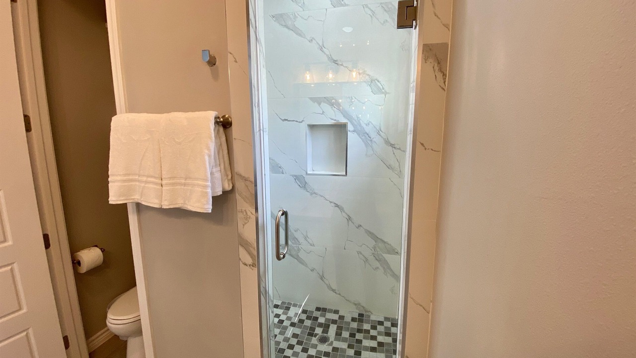 Photo of Bathroom in Brownsville
