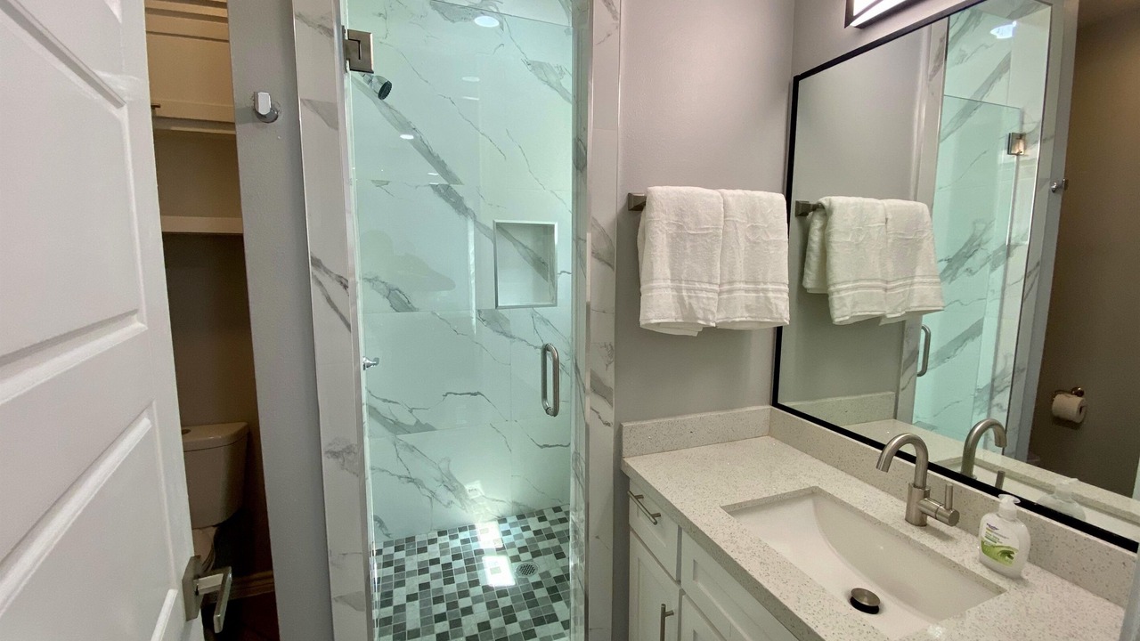 Photo of Bathroom in Brownsville
