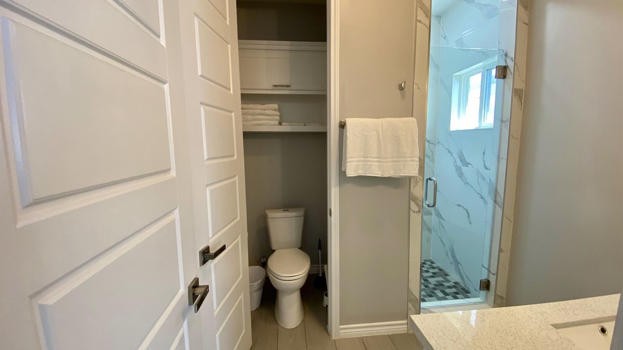 Photo of Bathroom in Brownsville