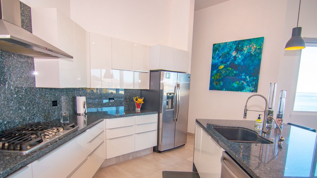 Photo of Kitchen in Marina Real