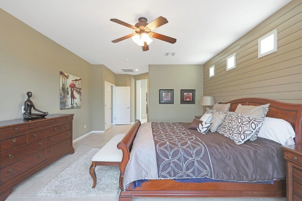 Photo of Bedroom in Oakwood