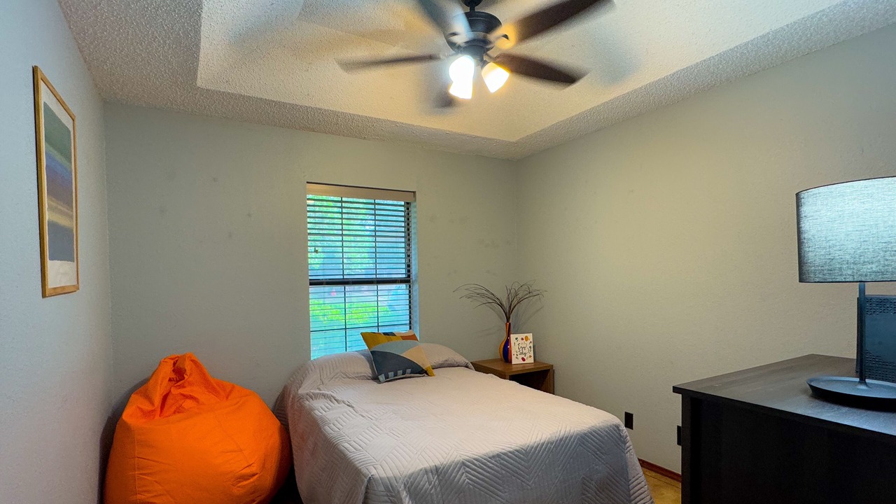 Photo of Bedroom in Weslaco