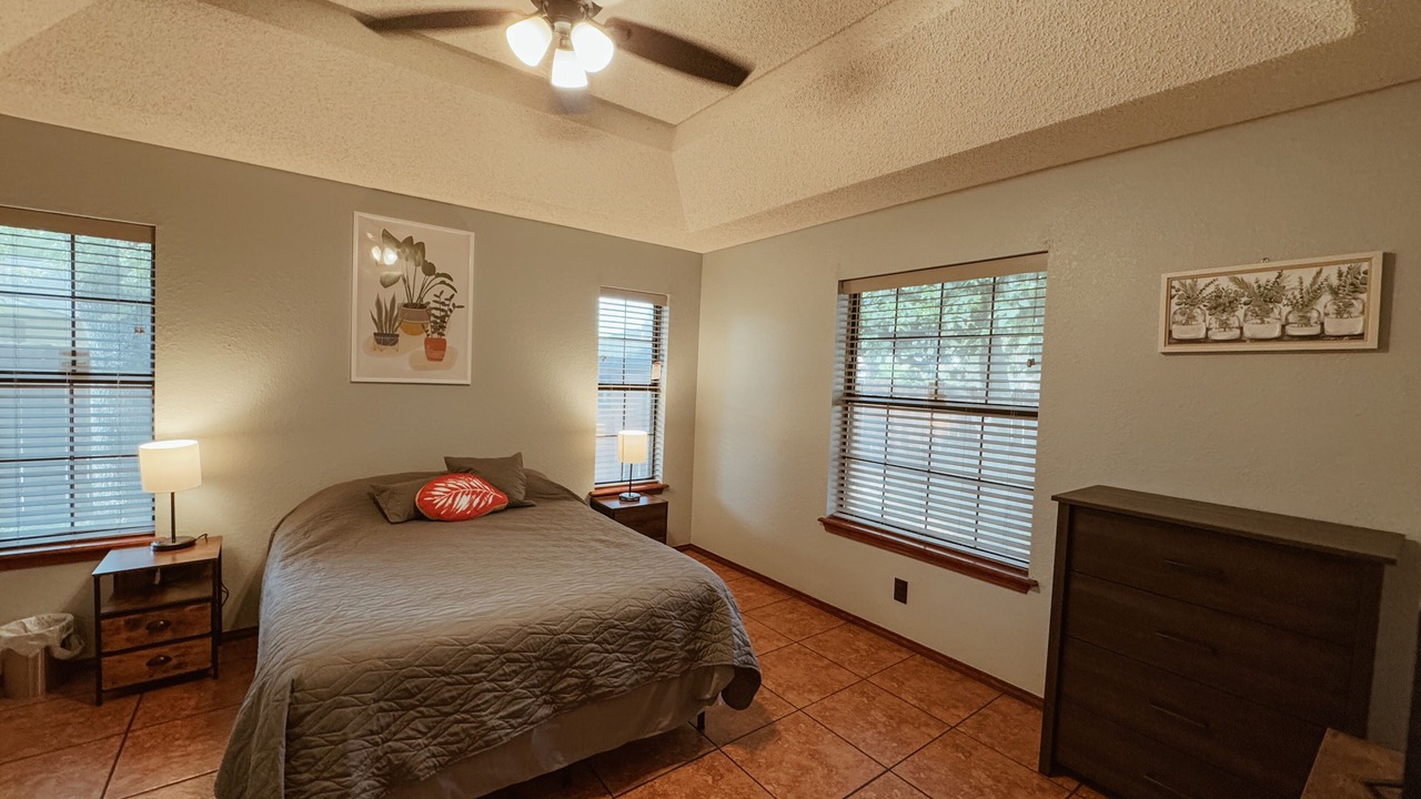 Photo of Bedroom in Weslaco