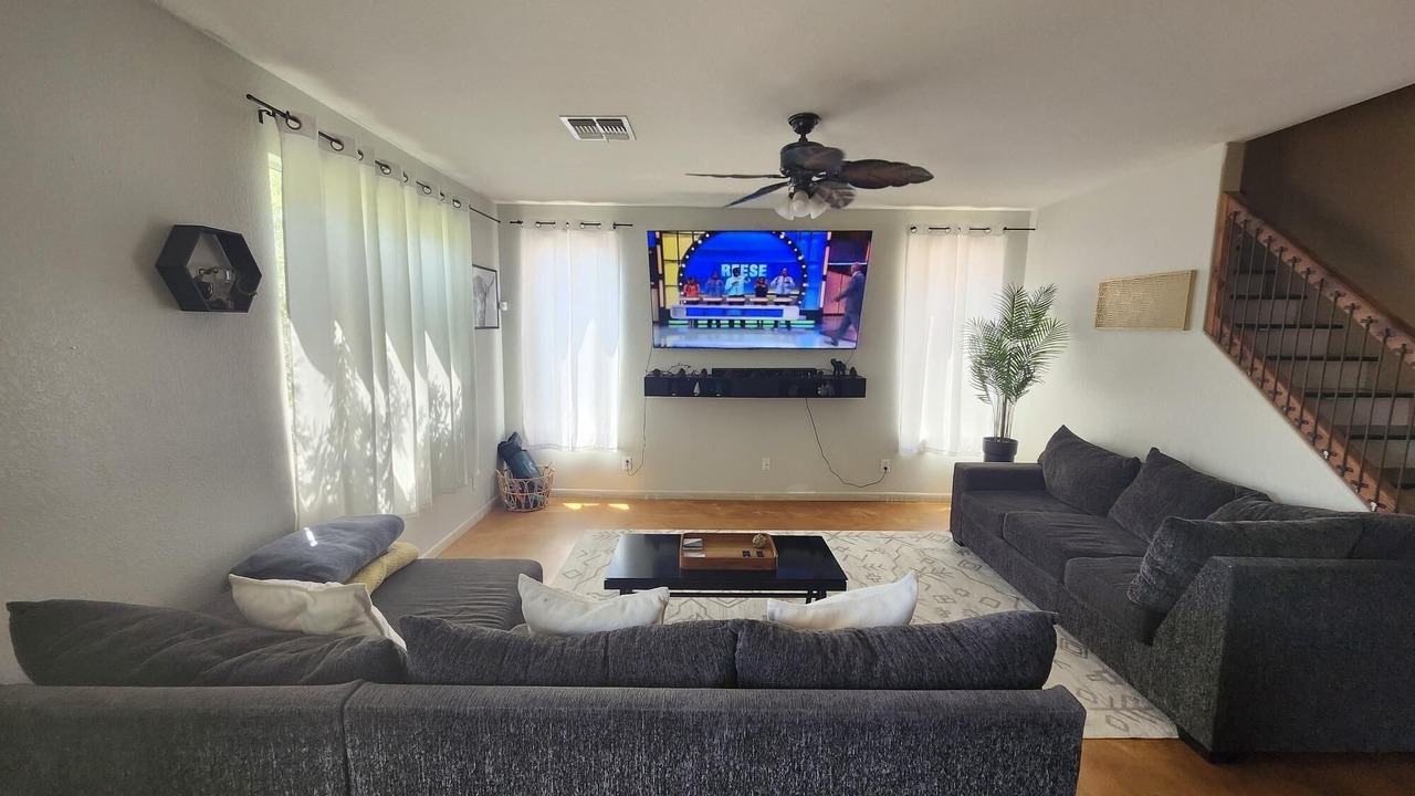 Photo of Livingroom in Castlegate