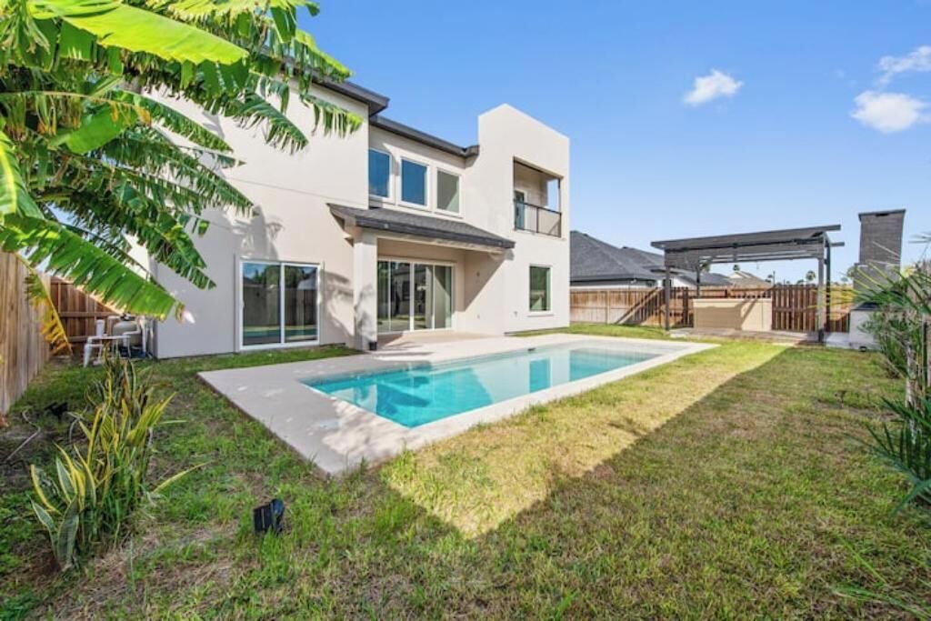 Photo of Outdoor in Alamo