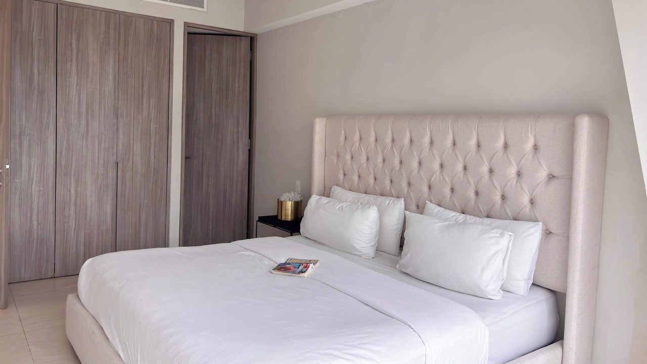 Photo of Bedroom in Financial District