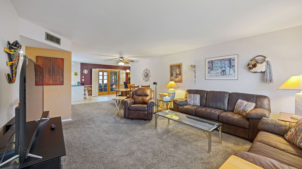 Photo of Livingroom in Sun City