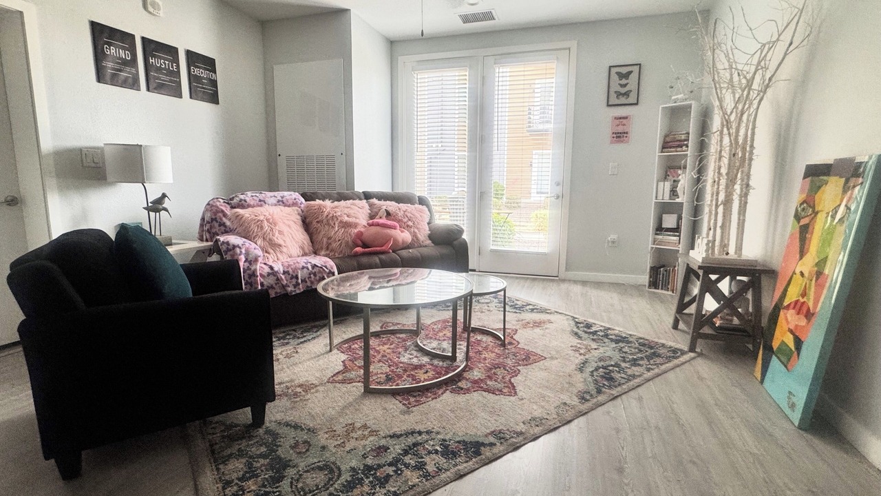 Photo of Livingroom in Maryvale