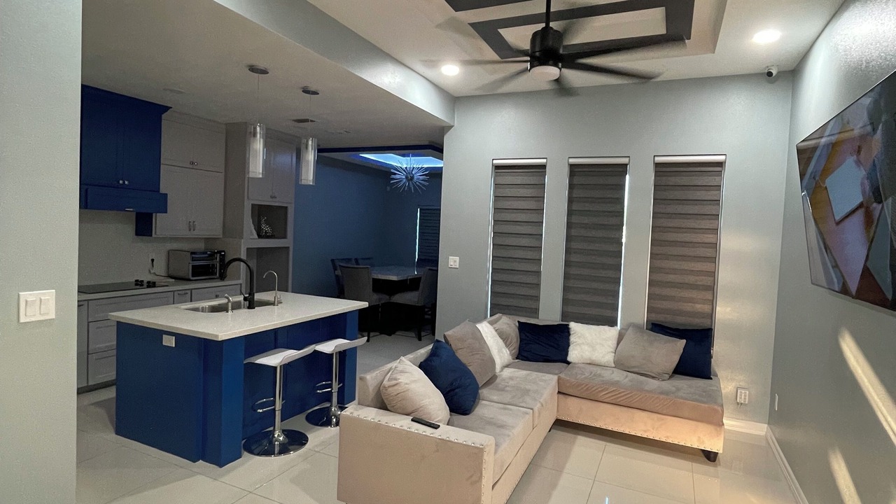 Photo of Livingroom in Alamo