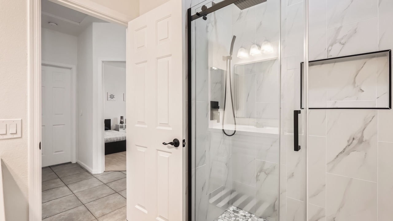 Photo of Bathroom in Alta Vista Estates