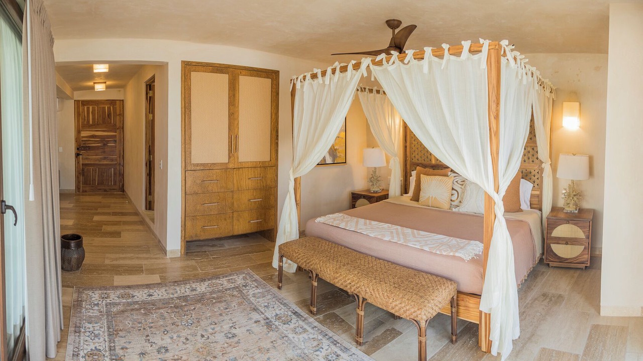 Photo of Bedroom in Zihuatanejo