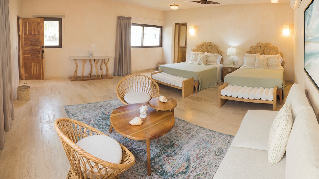 Photo of Bedroom in Zihuatanejo