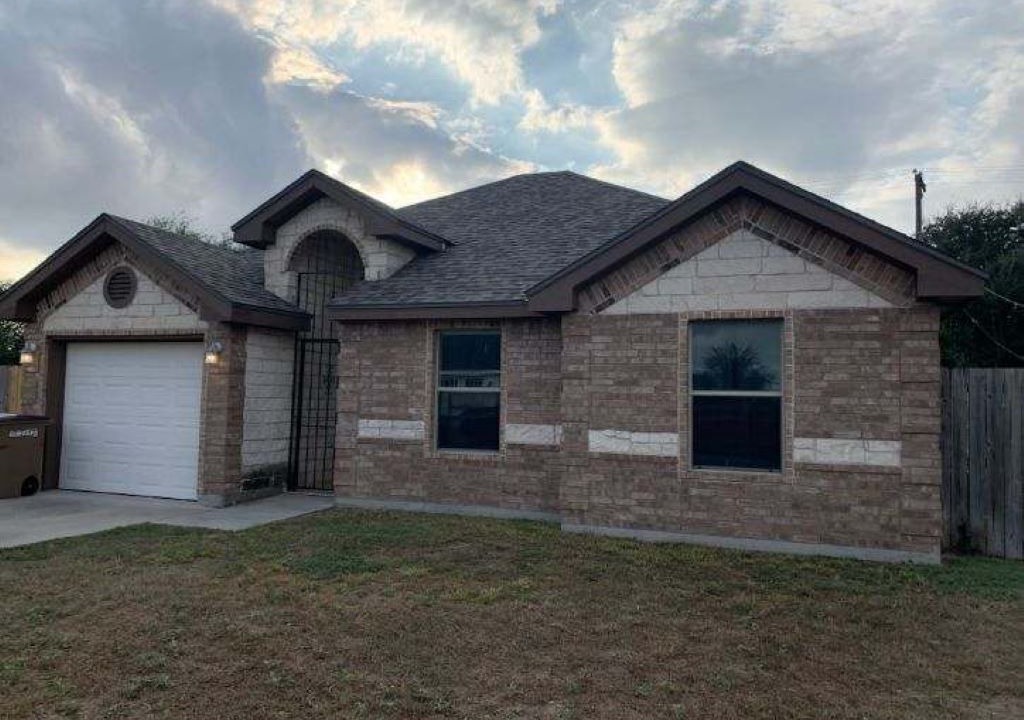 Photo of Outdoor in Edinburg
