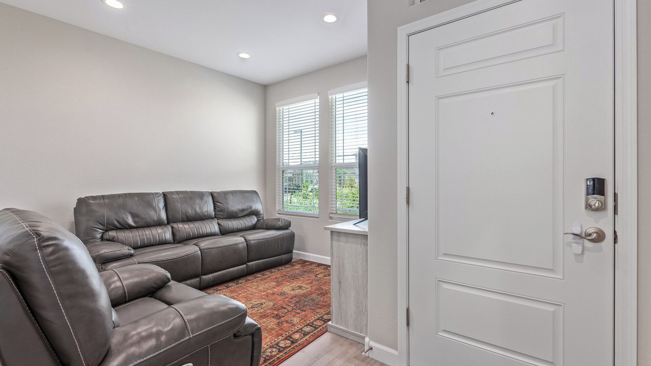 Photo of Livingroom in Estrella Mountain Ranch