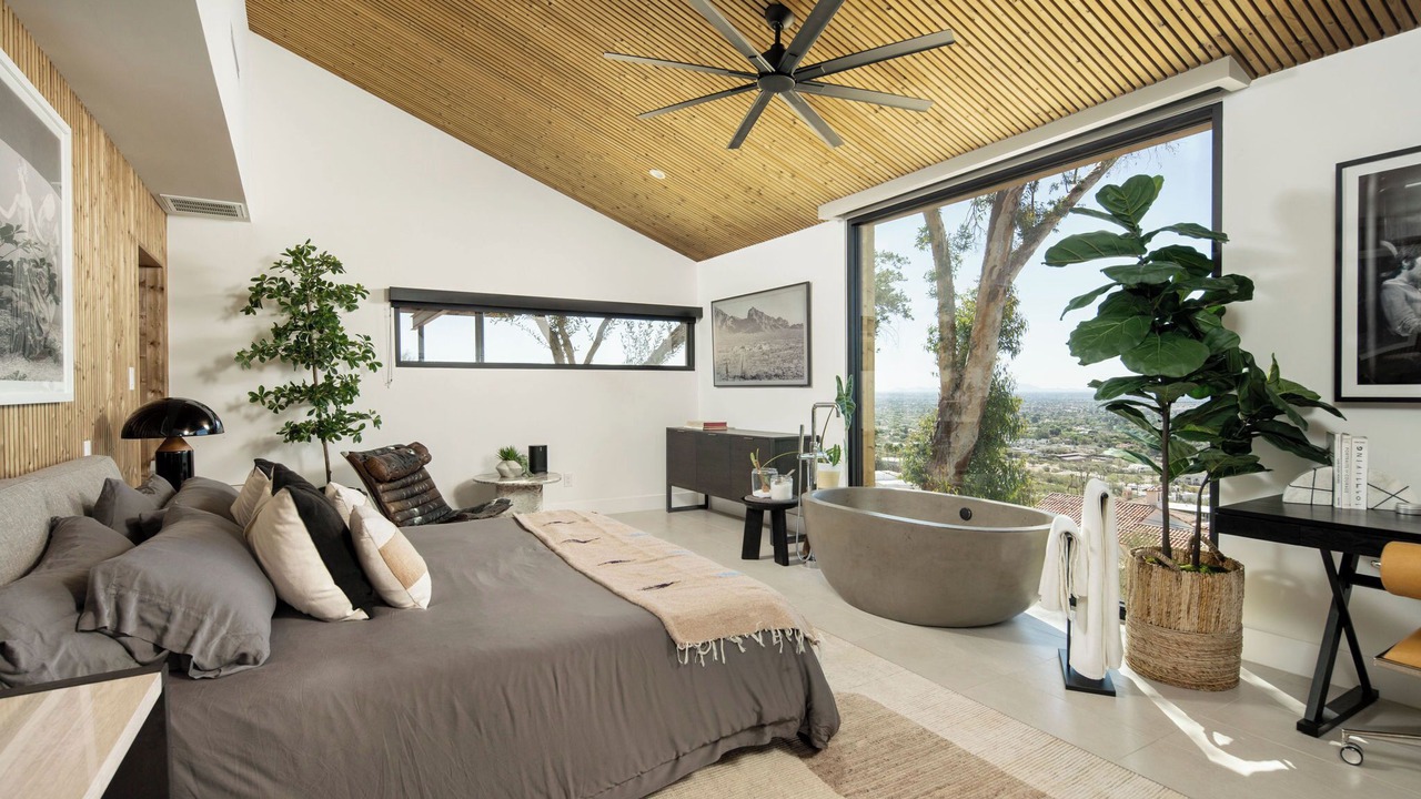 Photo of Bedroom in Camelback East