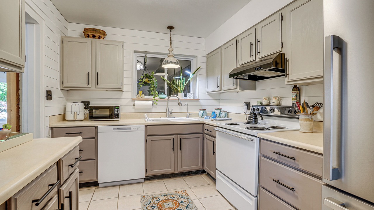 Photo of Kitchen in Sun City