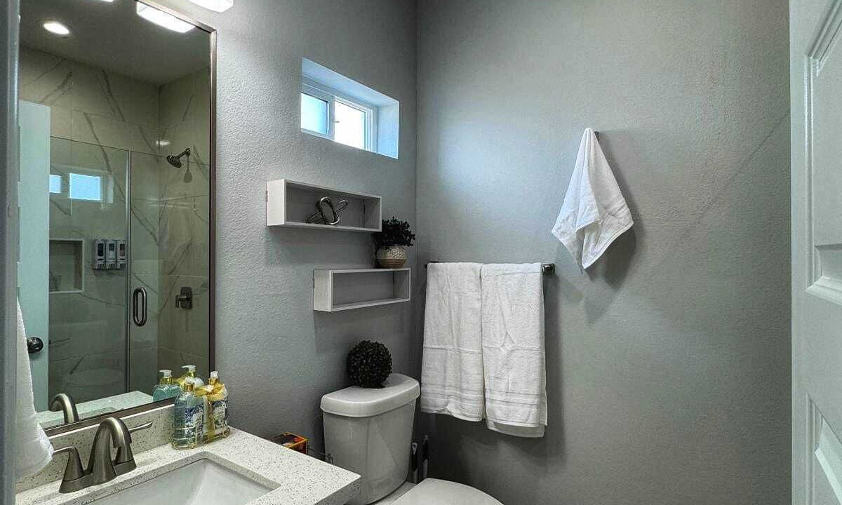 Photo of Bathroom in Mission
