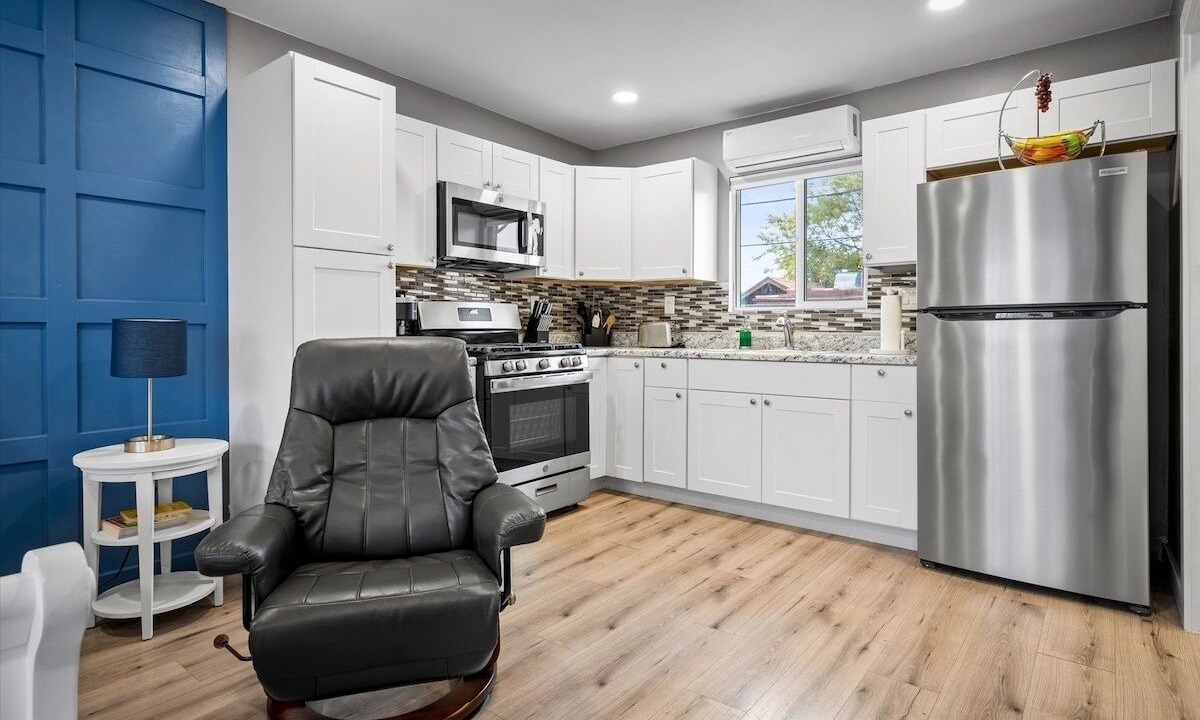 Photo of Kitchen in Roosevelt