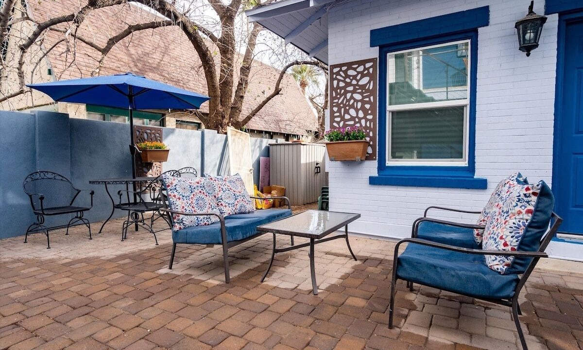 Photo of Patio Balcony in Roosevelt