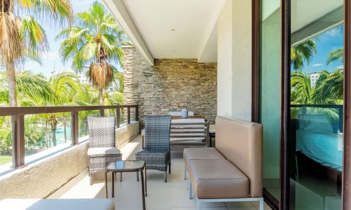 Photo of Patio Balcony in Granjas del Marques