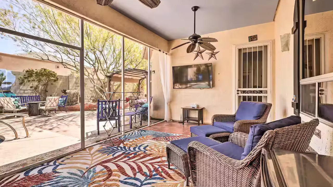 Photo of Livingroom in Estrella Mountain Ranch