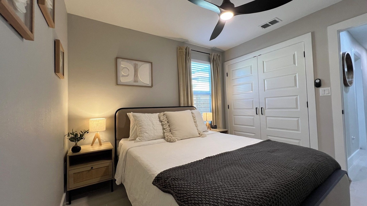 Photo of Bedroom in Edinburg