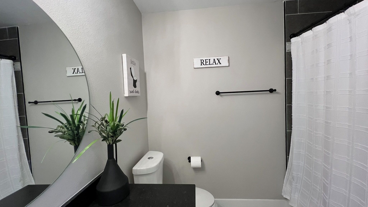 Photo of Bathroom in Edinburg
