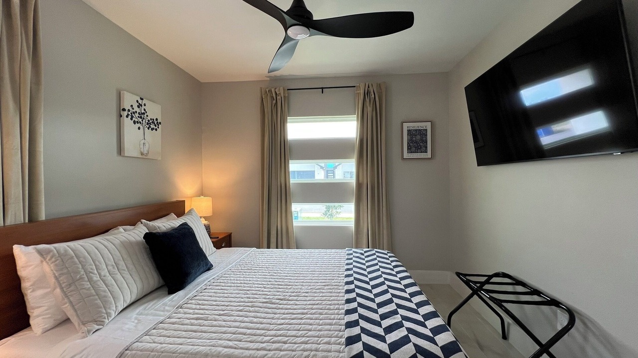 Photo of Bedroom in Edinburg