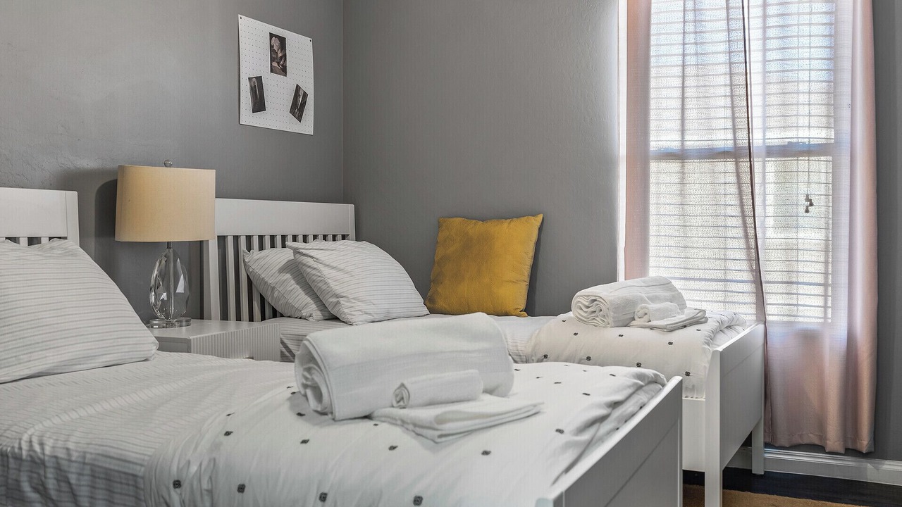 Photo of Bedroom in Avondale