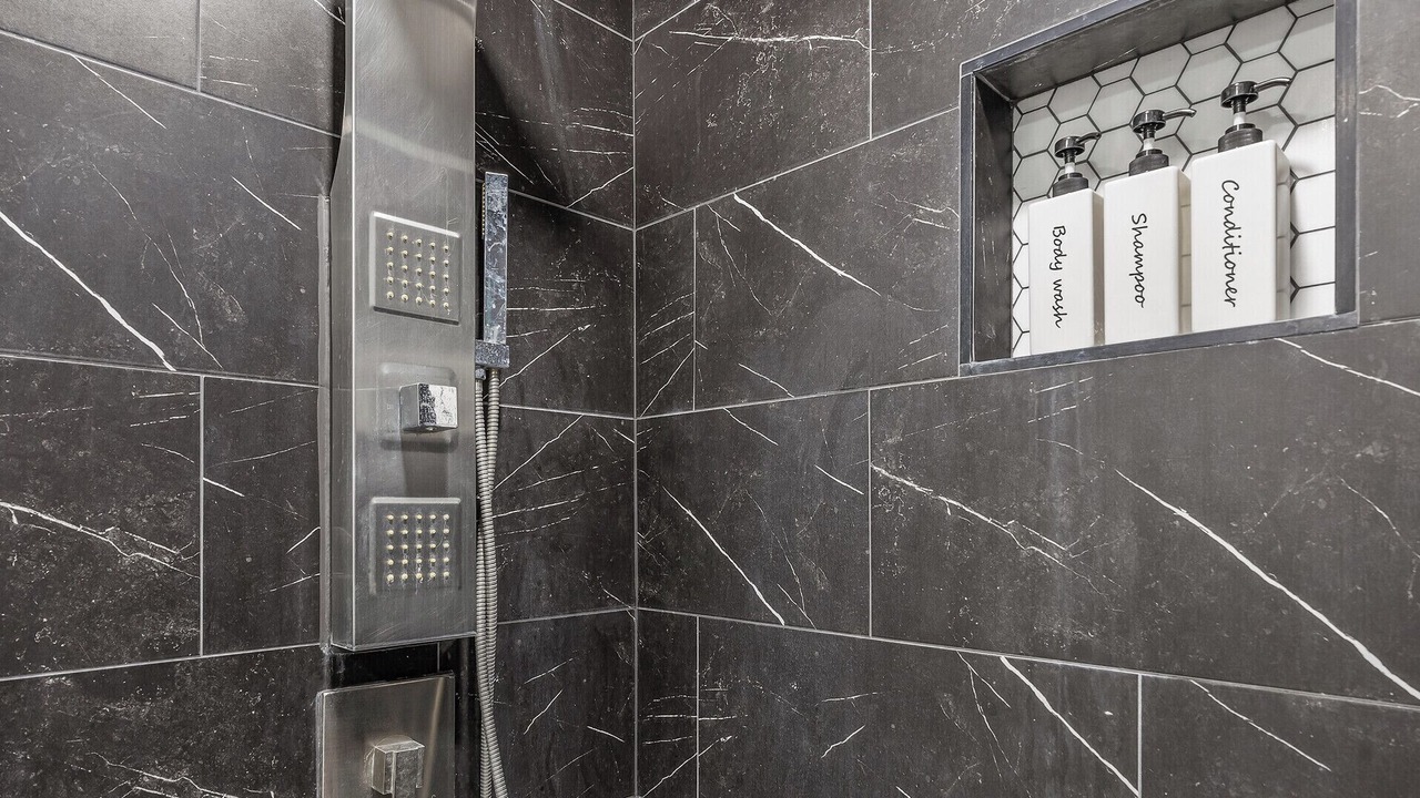 Photo of Bathroom in Avondale