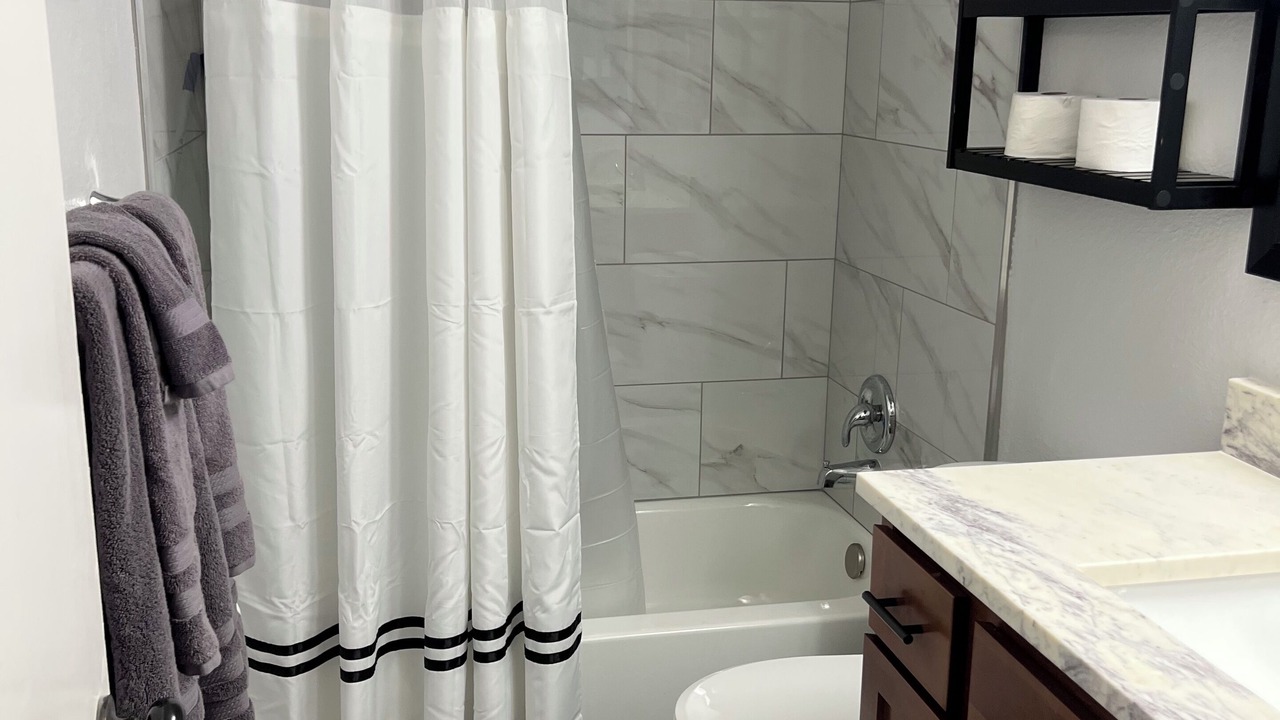 Photo of Bathroom in Lake Biltmore Village