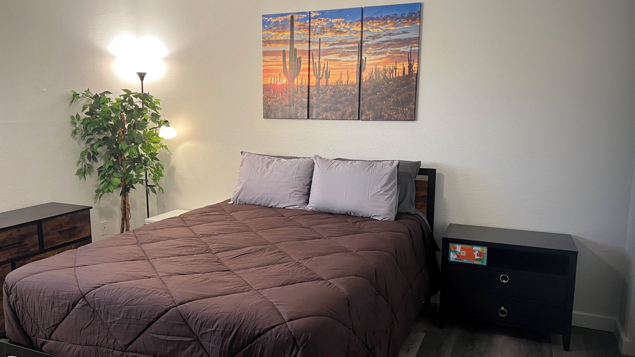 Photo of Bedroom in Lake Biltmore Village