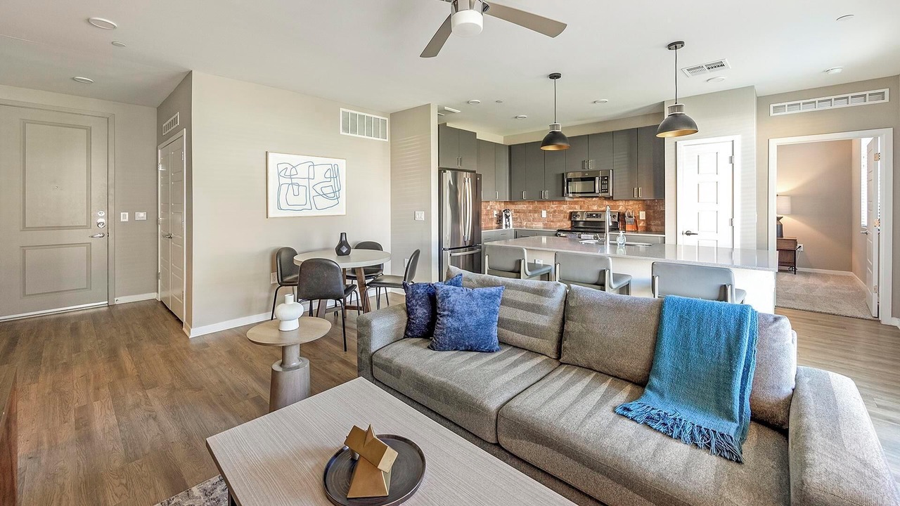 Photo of Livingroom in Warehouse District