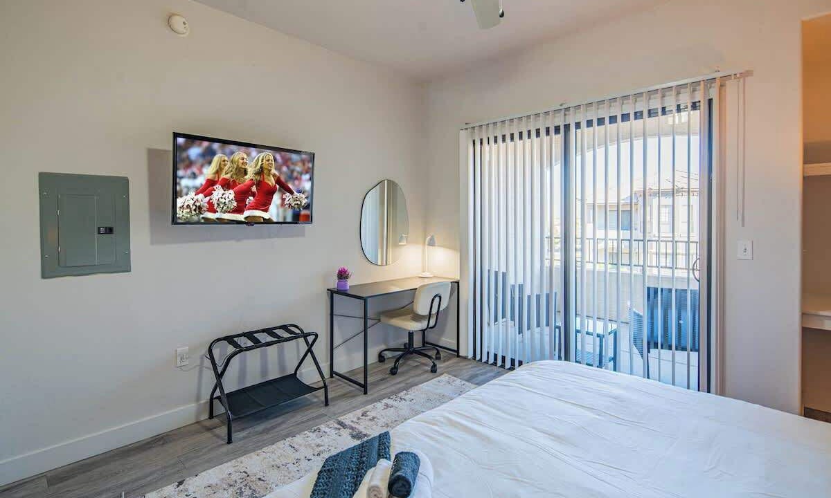 Photo of Bedroom in Glendale Sports and Entertainment District