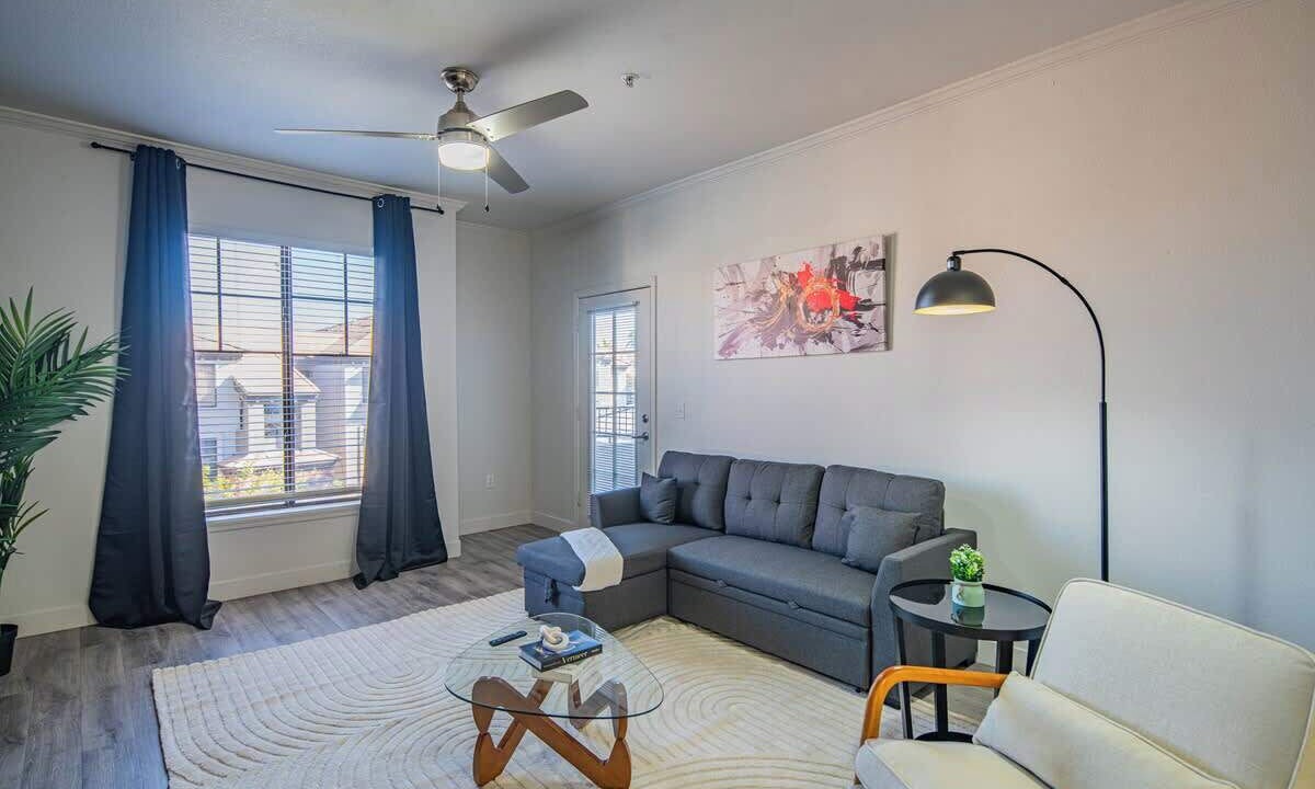 Photo of Livingroom in Glendale Sports and Entertainment District