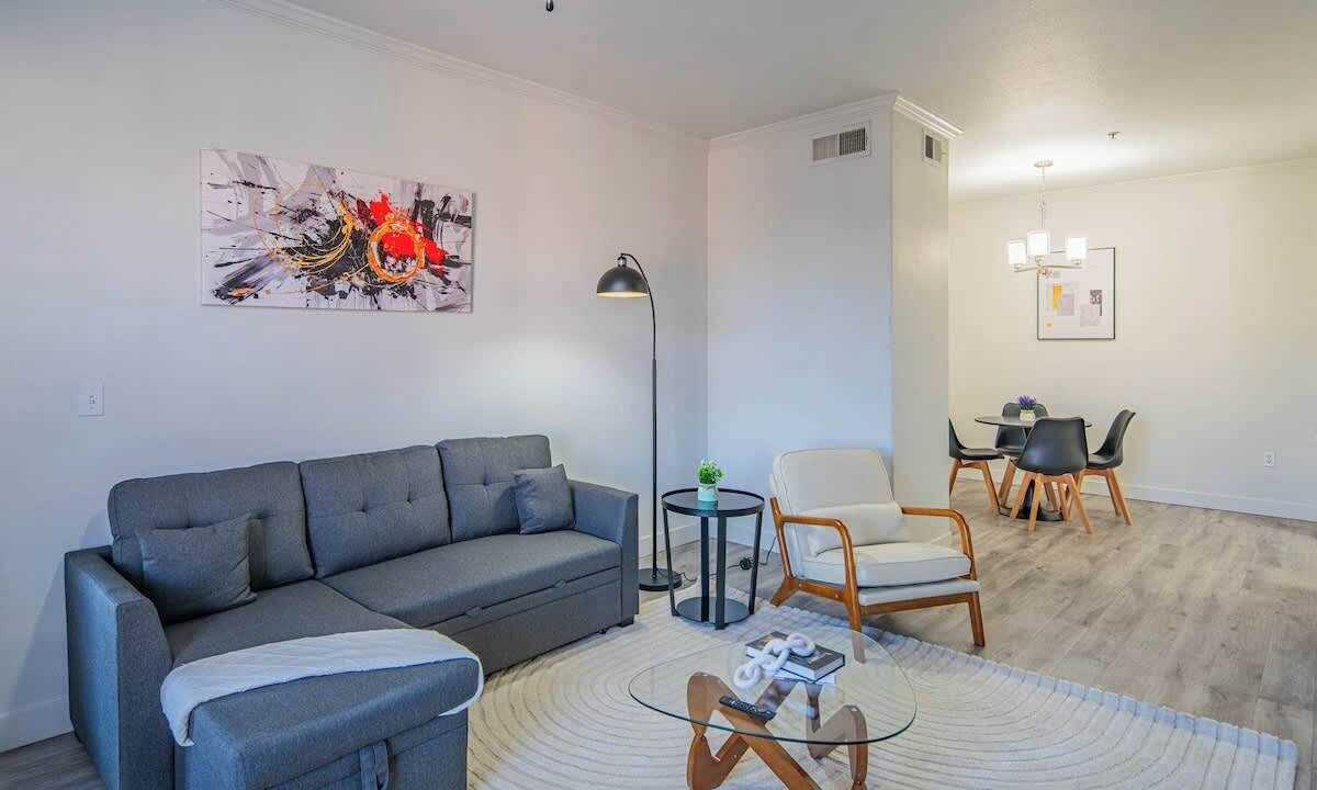Photo of Livingroom in Glendale Sports and Entertainment District
