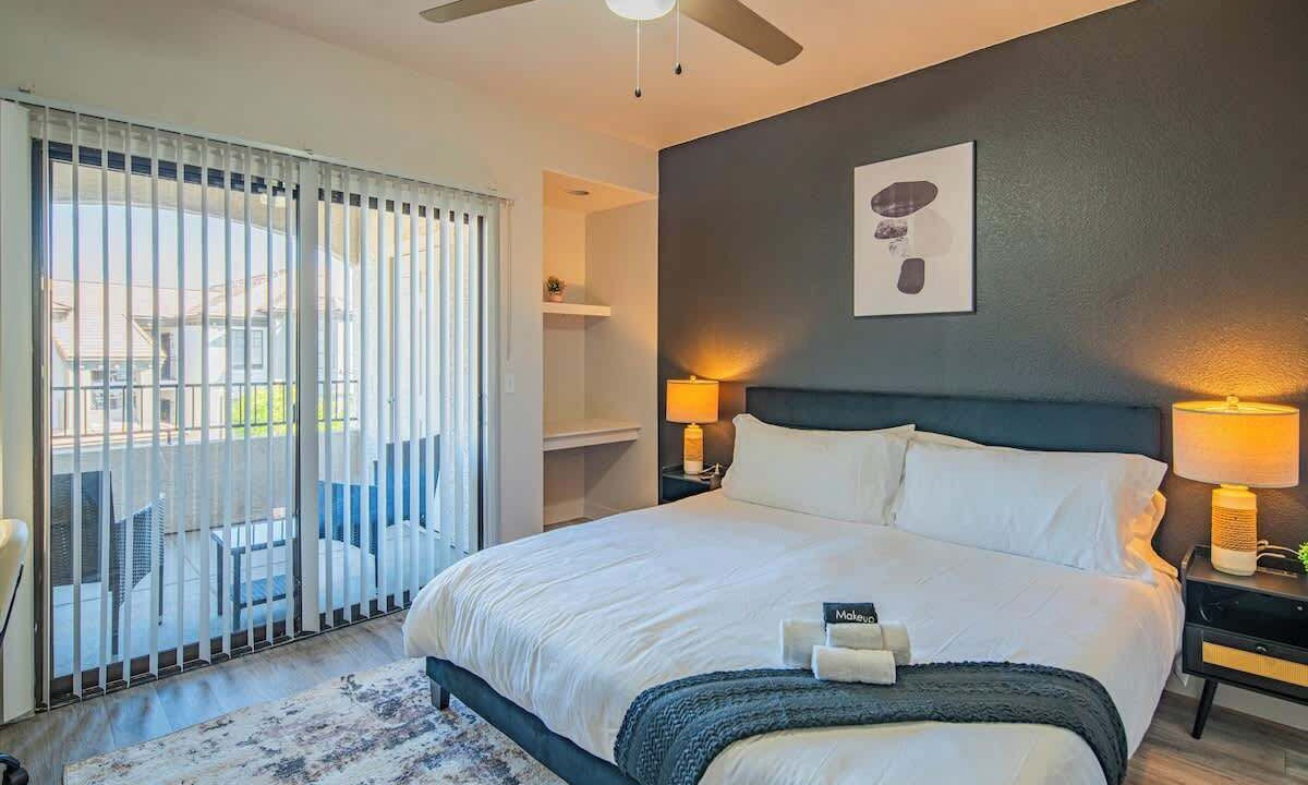 Photo of Bedroom in Glendale Sports and Entertainment District