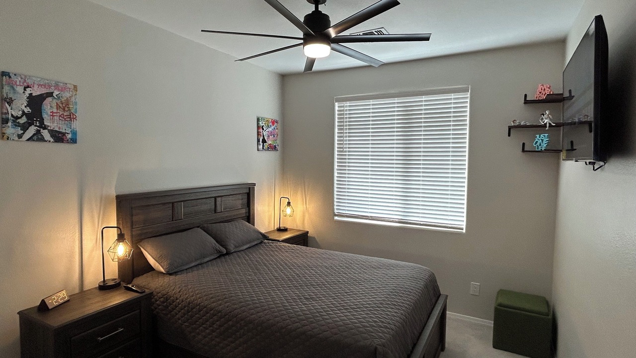 Photo of Bedroom in Rovey Farm Estates