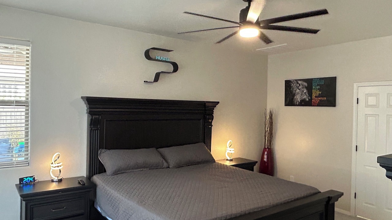 Photo of Bedroom in Rovey Farm Estates