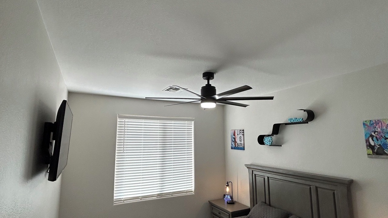 Photo of Bedroom in Rovey Farm Estates