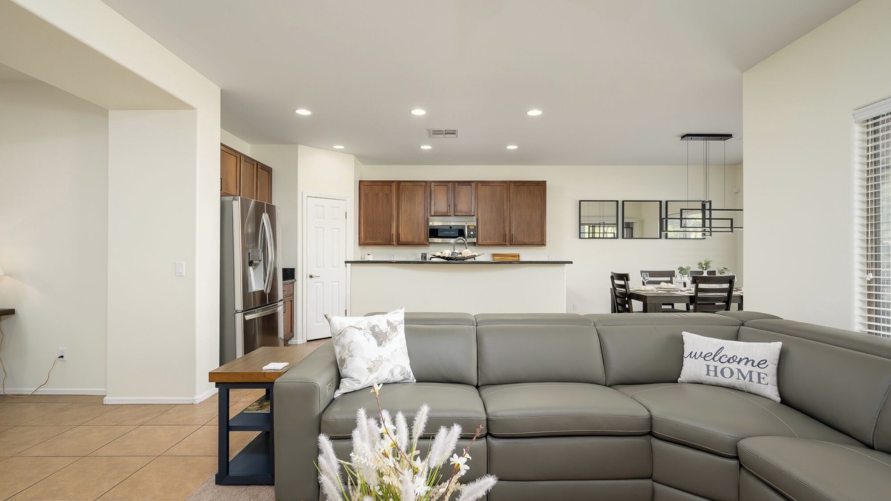 Photo of Livingroom in Stetson Valley