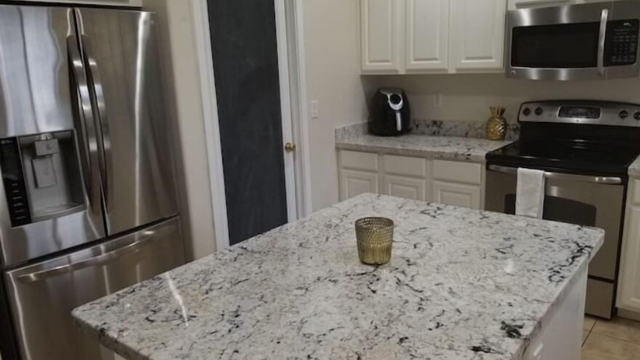 Photo of Kitchen in Laveen