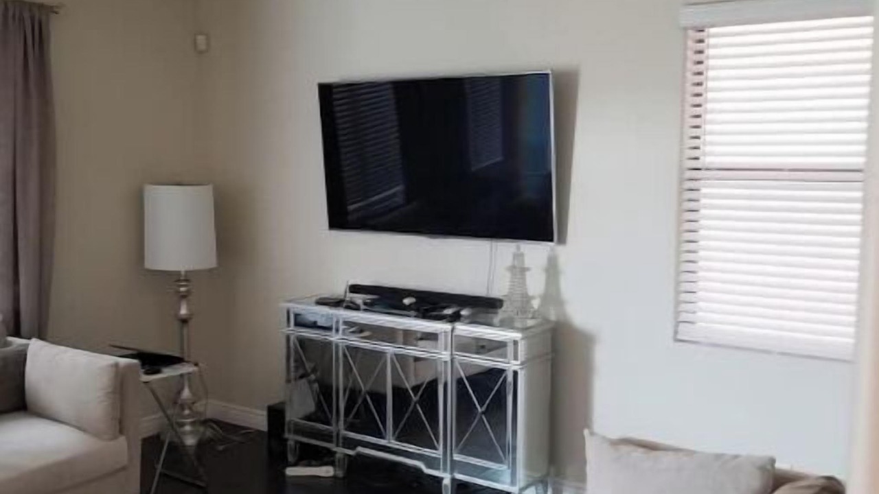 Photo of Livingroom in Laveen