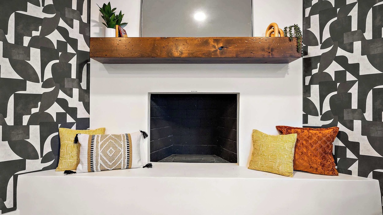 Photo of Livingroom in Shea North Estates