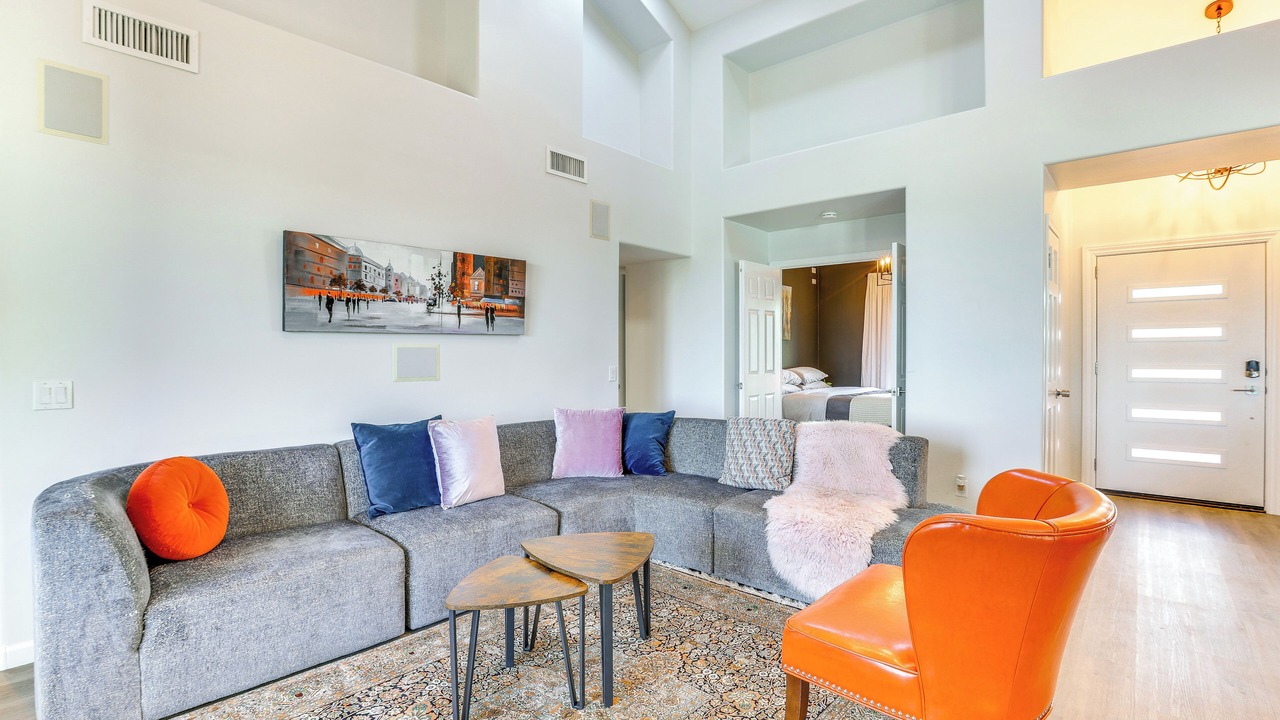 Photo of Livingroom in North Mountain