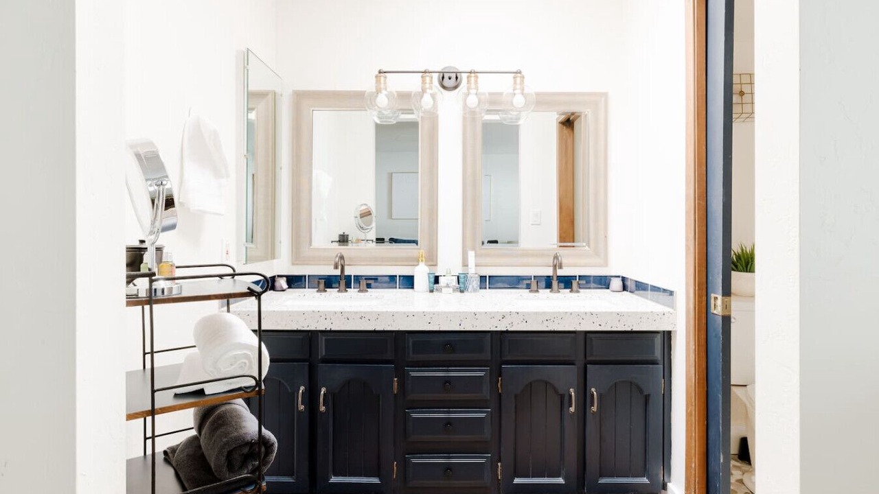 Photo of Bathroom in Raskin Estates