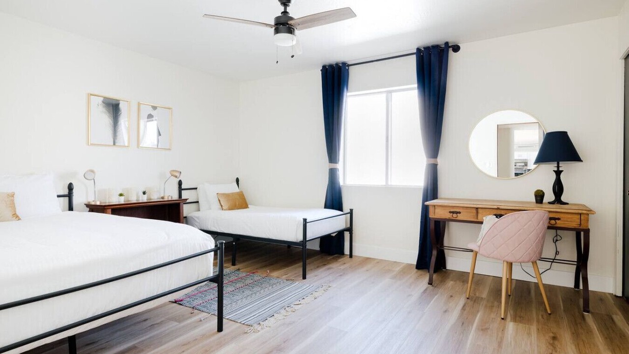Photo of Bedroom in Raskin Estates